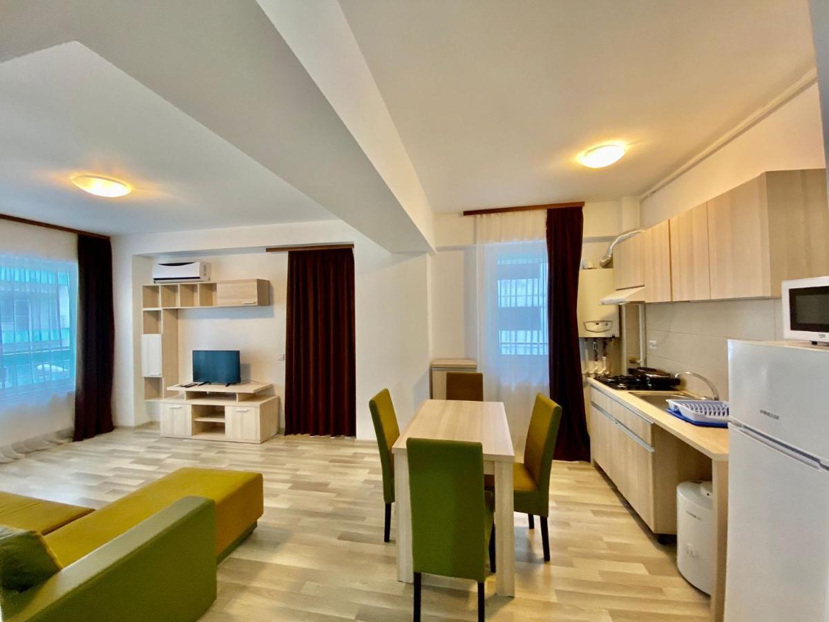 Catalina Summerland Apartaments Mamaia Nord Exterior foto